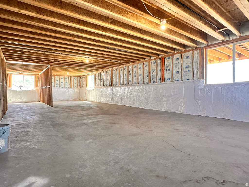4745 W 9370 N Elwood, UT 84337