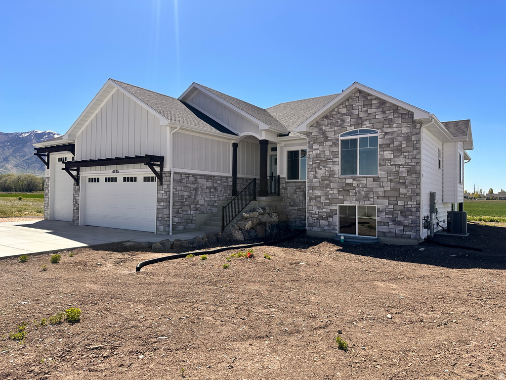 4745 W 9370 N Elwood, UT 84337