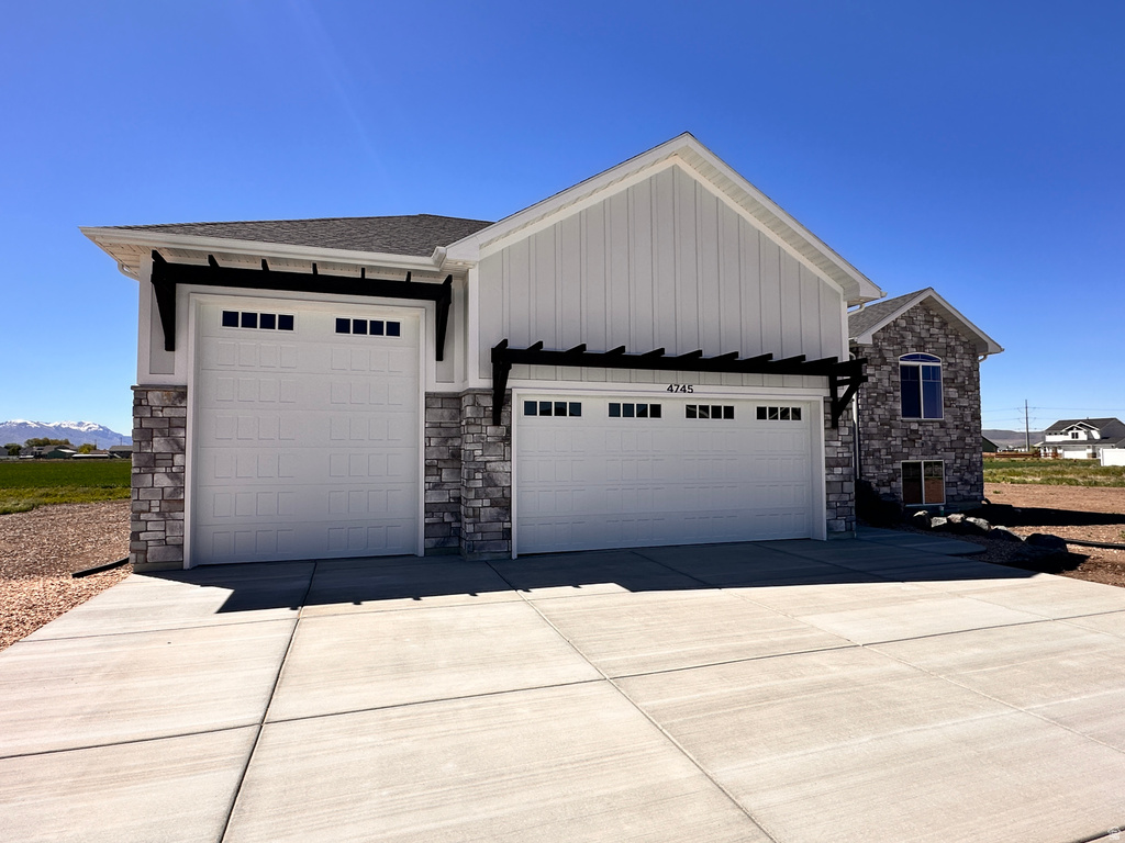 4745 W 9370 N Elwood, UT 84337