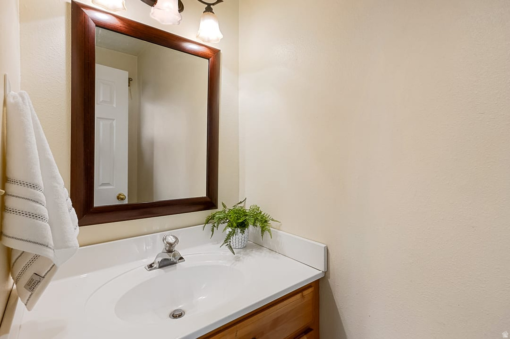 5505 W 10080 N Highland, UT 84003