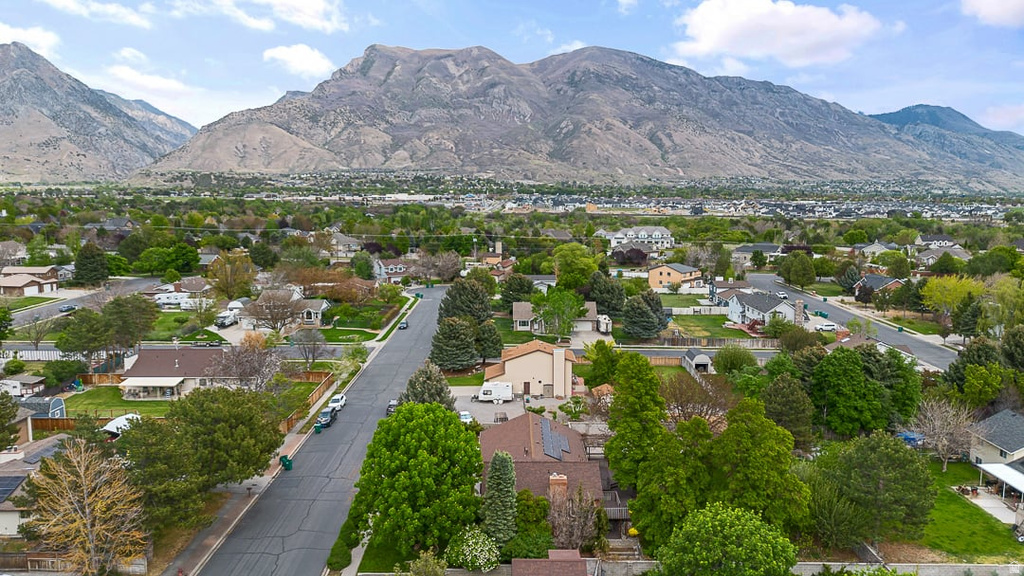 5505 W 10080 N Highland, UT 84003