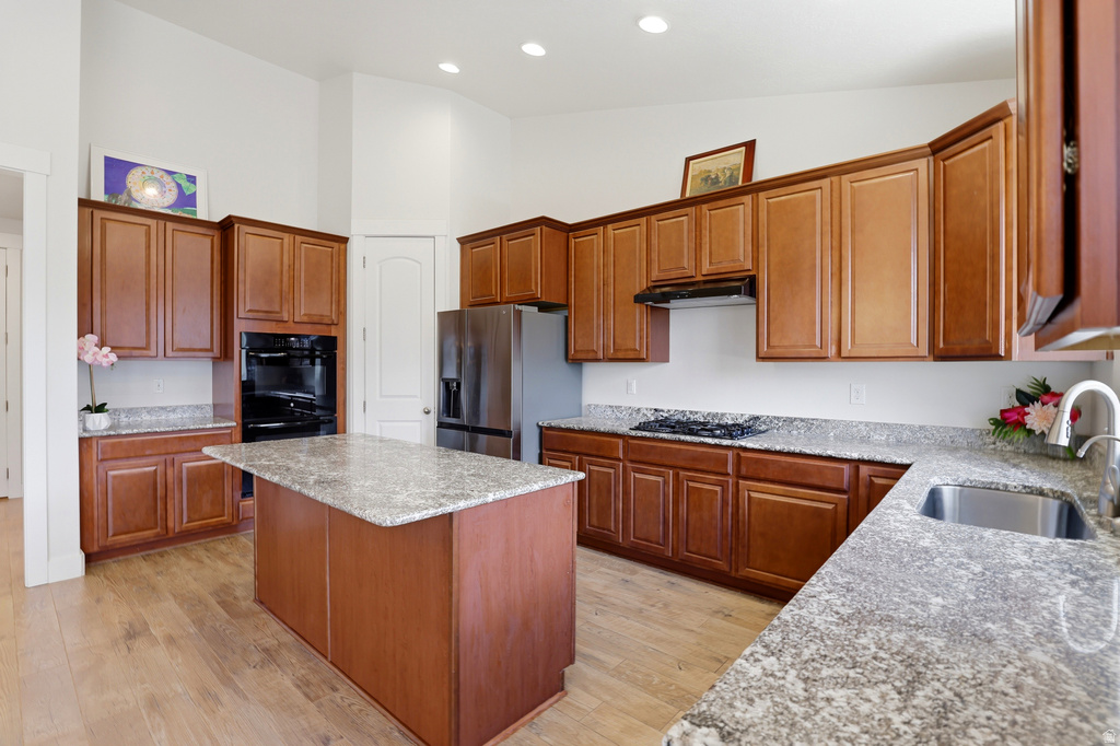 1443 W 1875 N Farmington, UT 84025