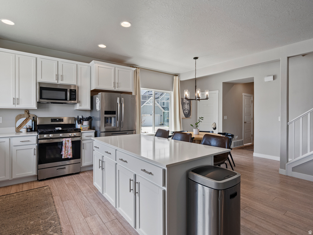6733 N MT JEFFERSON Eagle Mountain, UT 84005