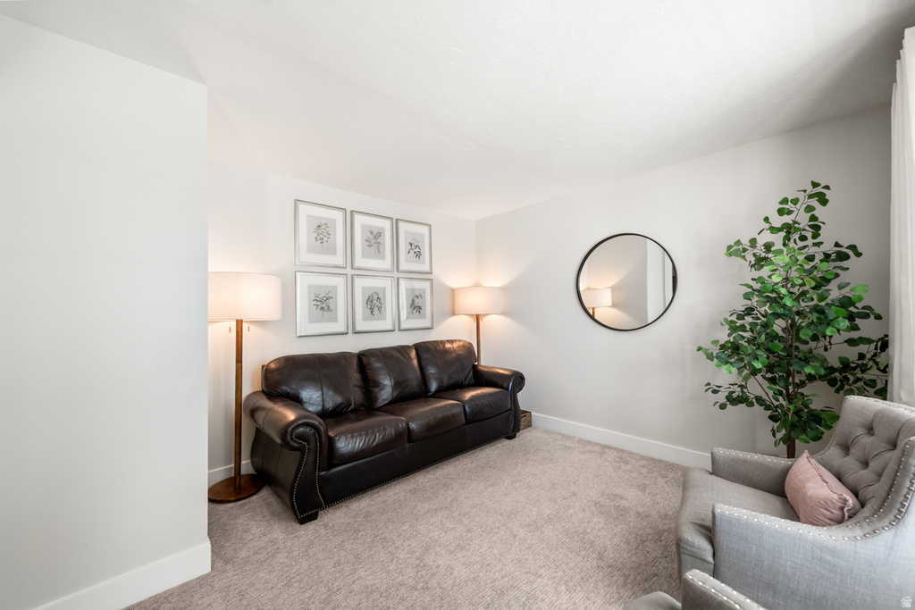 1372 W QUAIL COVEY CIR Riverton, UT 84065