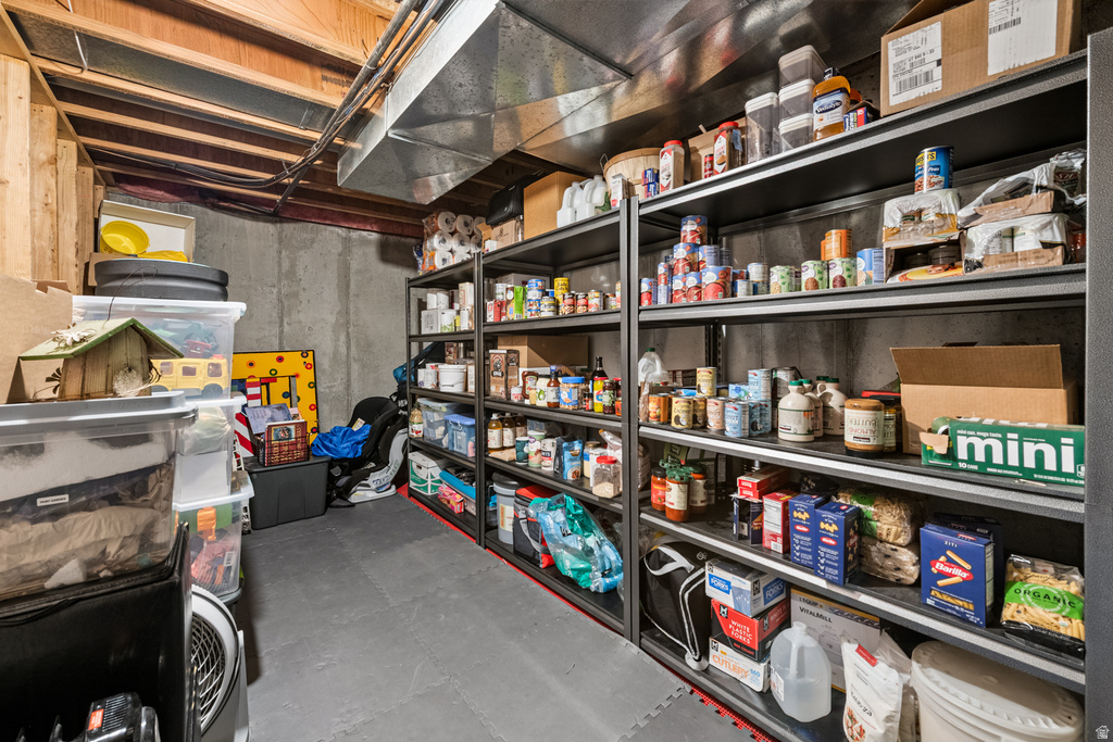 1372 W QUAIL COVEY CIR Riverton, UT 84065