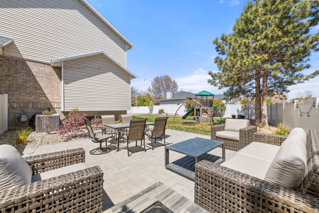 1372 W QUAIL COVEY CIR Riverton, UT 84065