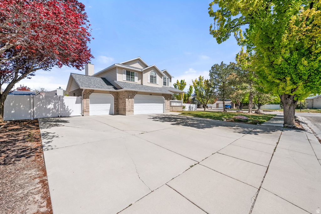 1372 W QUAIL COVEY CIR Riverton, UT 84065
