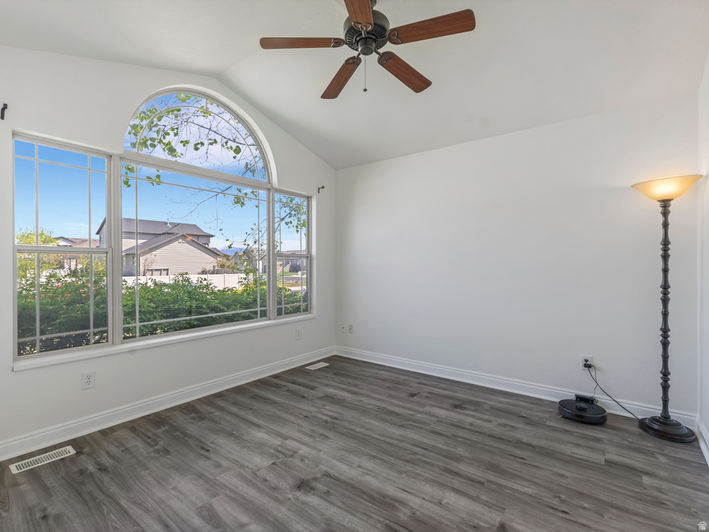 4541 W 5800 S Hooper, UT 84315
