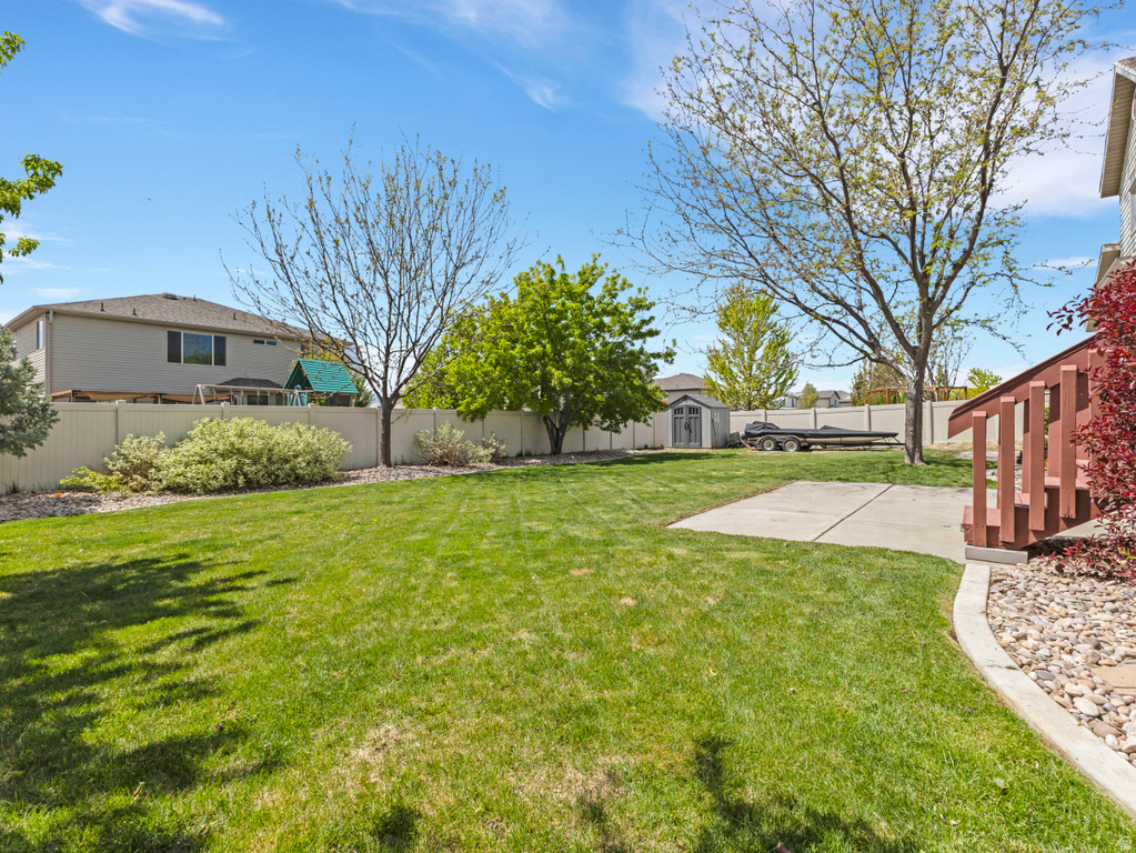 4541 W 5800 S Hooper, UT 84315