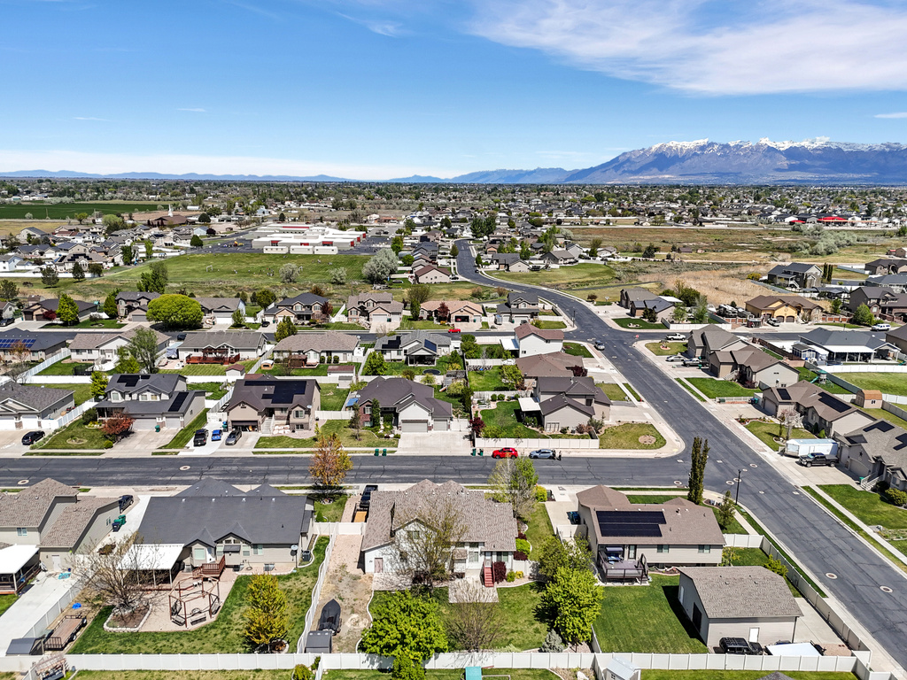 4541 W 5800 S Hooper, UT 84315