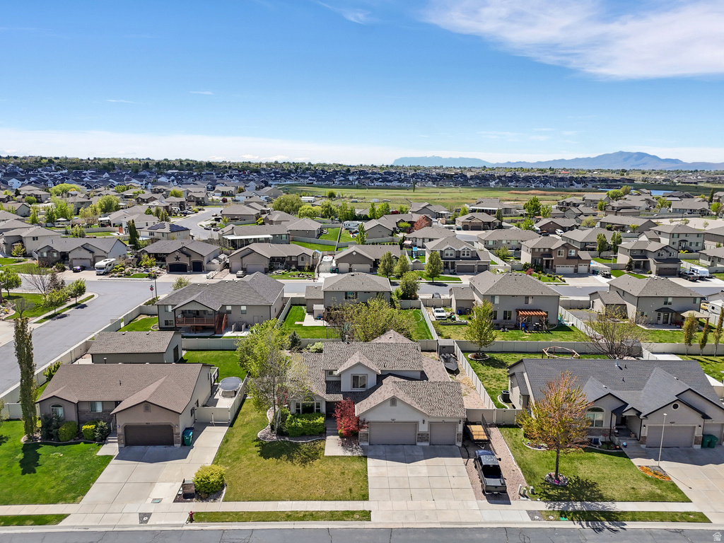 4541 W 5800 S Hooper, UT 84315