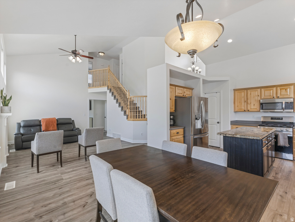 4541 W 5800 S Hooper, UT 84315