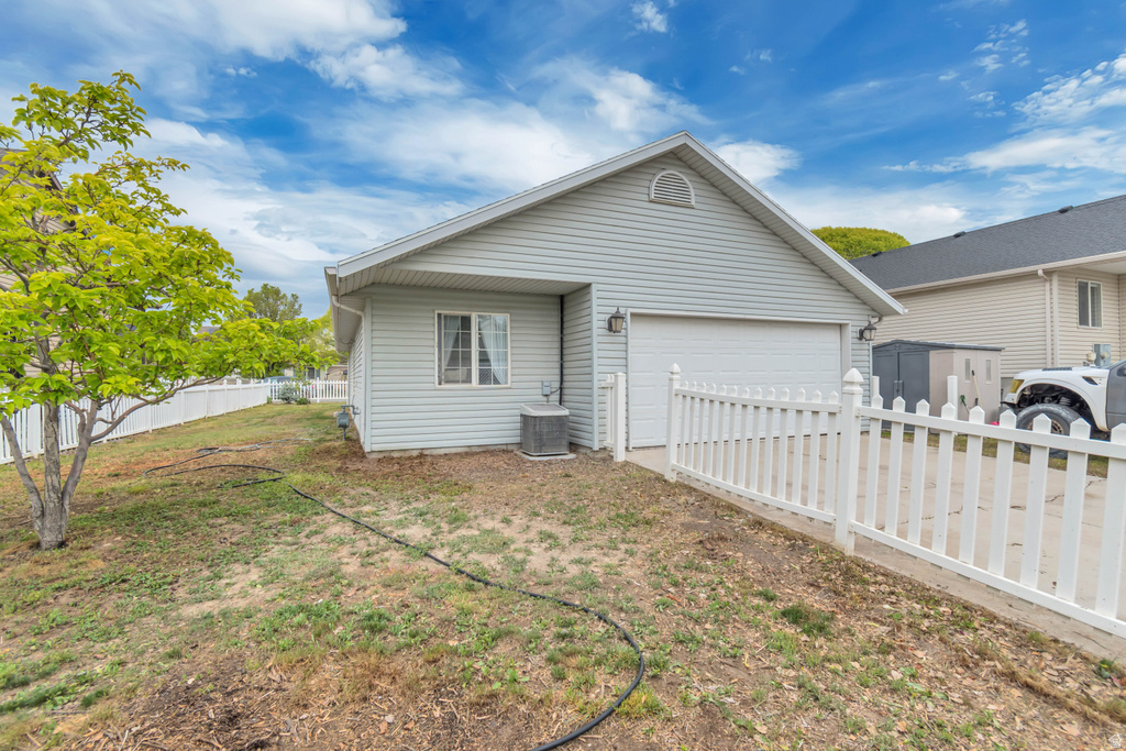 1906 E JUNIPER DR Eagle Mountain, UT 84005