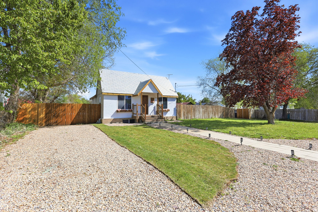 565 E 500 S Payson, UT 84651