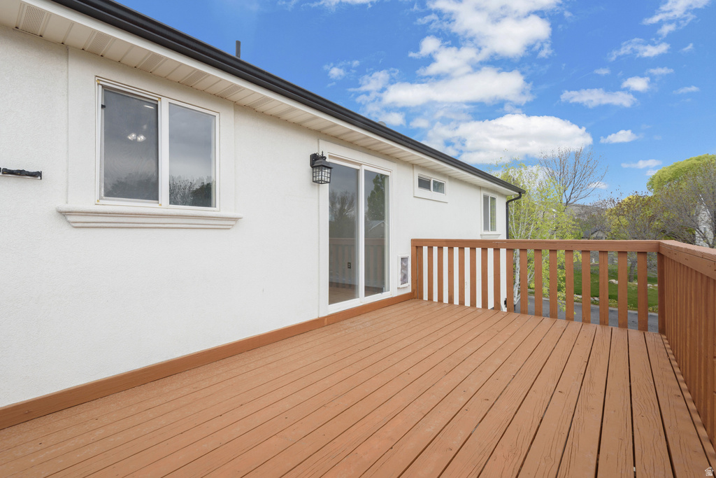 3197 E SNOWY OWL RD Eagle Mountain, UT 84005