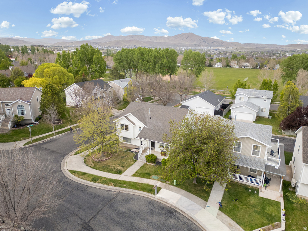 3197 E SNOWY OWL RD Eagle Mountain, UT 84005