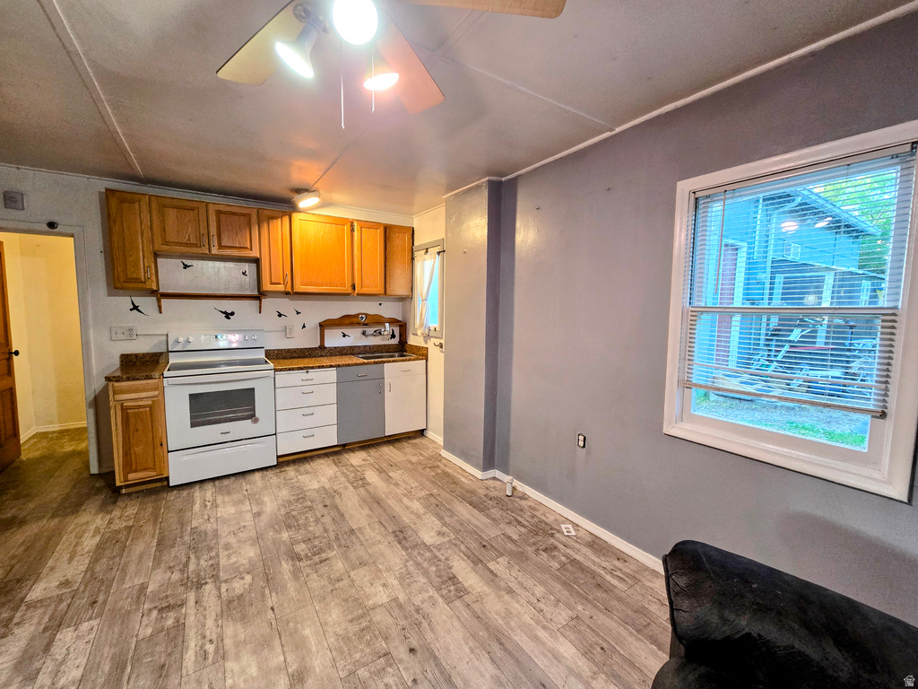 822 E SEGO AVE. Salt Lake City, UT 84102