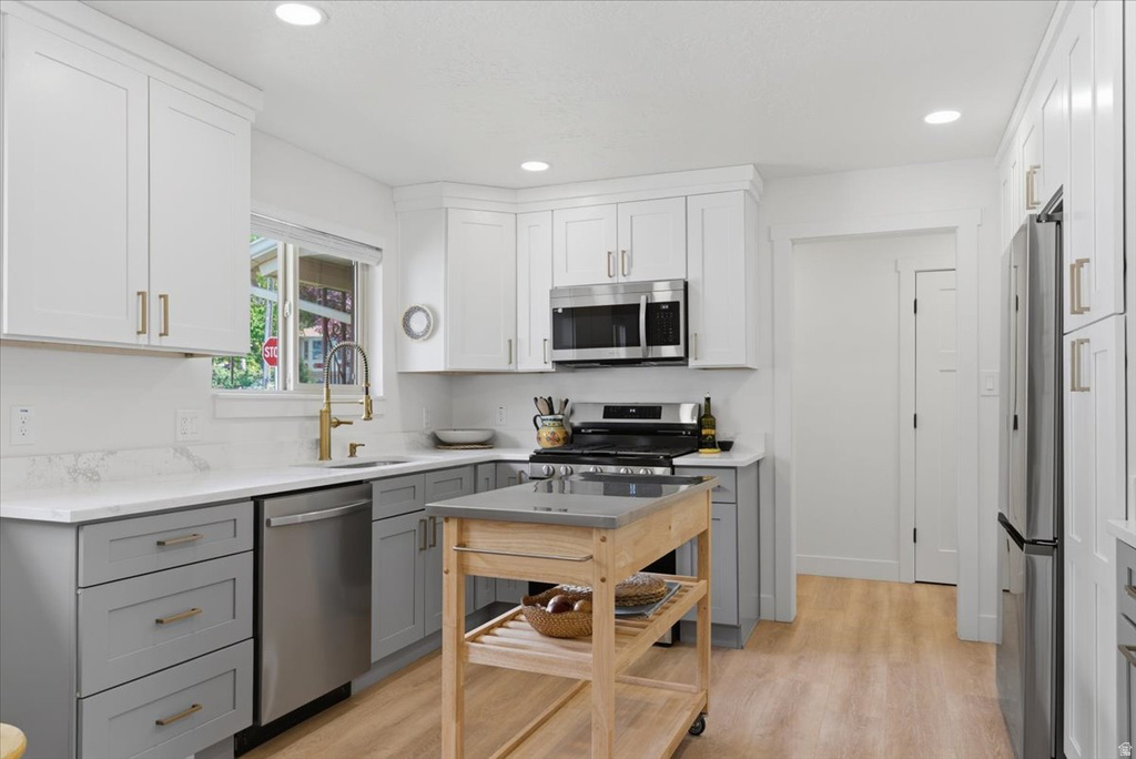 190 S 350 E Farmington, UT 84025