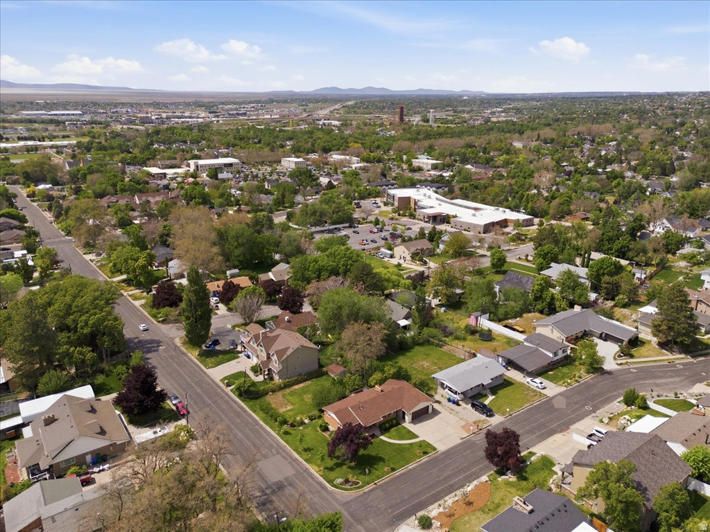 190 S 350 E Farmington, UT 84025