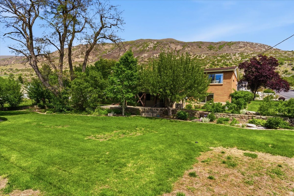 190 S 350 E Farmington, UT 84025