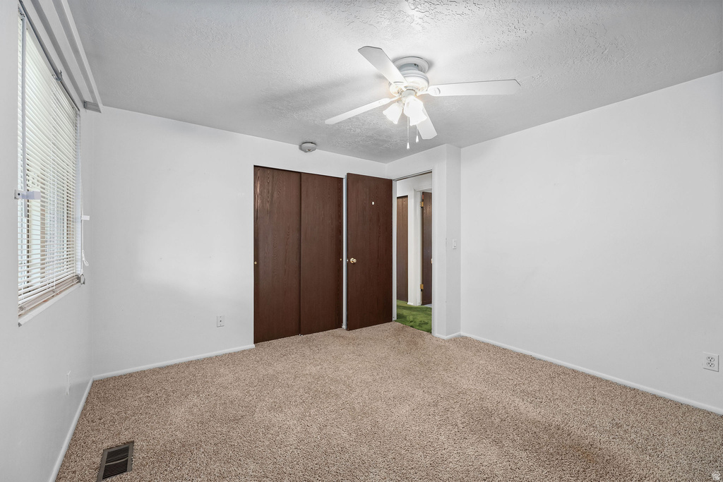 1345 S VALHALLA DR Clearfield, UT 84015