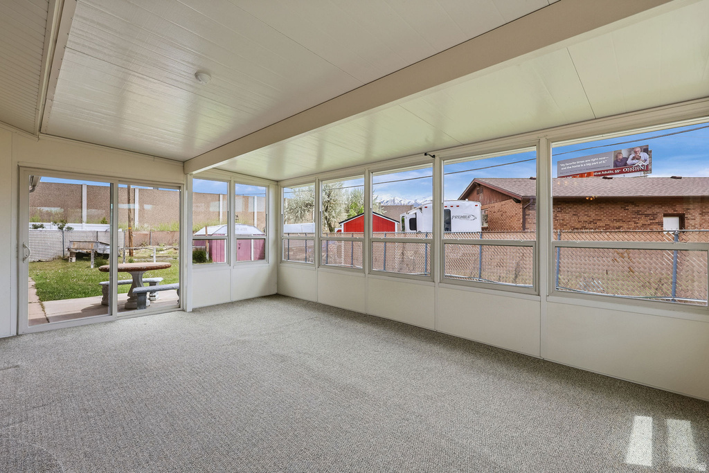 1345 S VALHALLA DR Clearfield, UT 84015