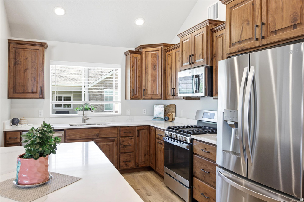 512 E MEADOW RANCH LN #D Saratoga Springs, UT 84045
