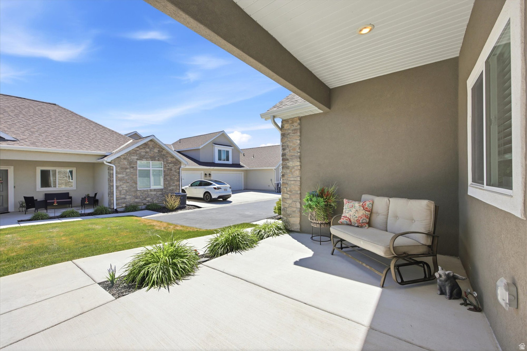 512 E MEADOW RANCH LN #D Saratoga Springs, UT 84045