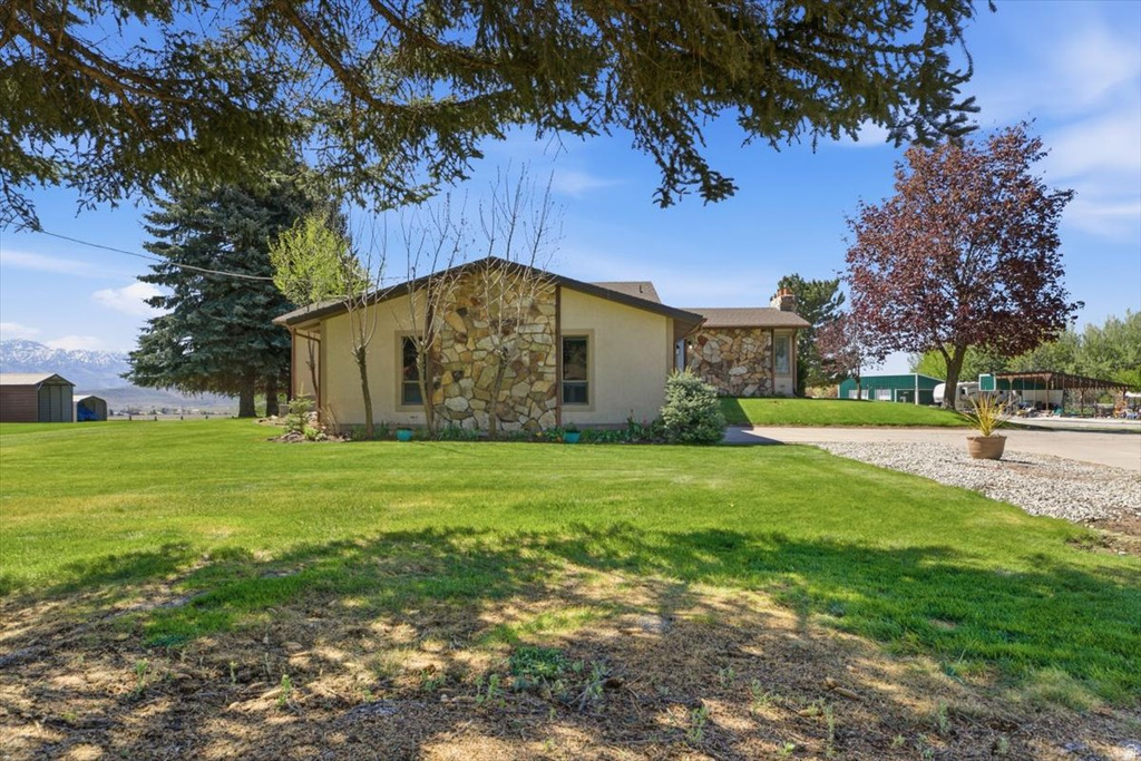 222 E VALLEY DR Preston, ID 83263