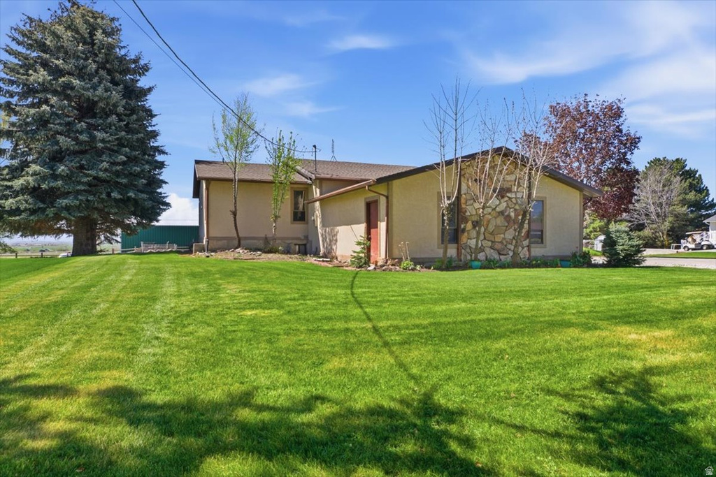 222 E VALLEY DR Preston, ID 83263