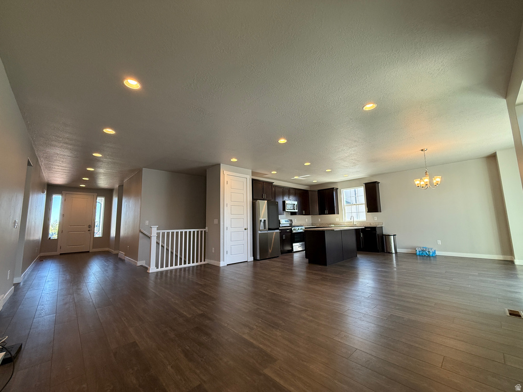 8151 W JOE DR Magna, UT 84044