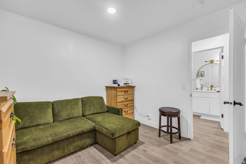 1860 W 7225 S West Jordan, UT 84084
