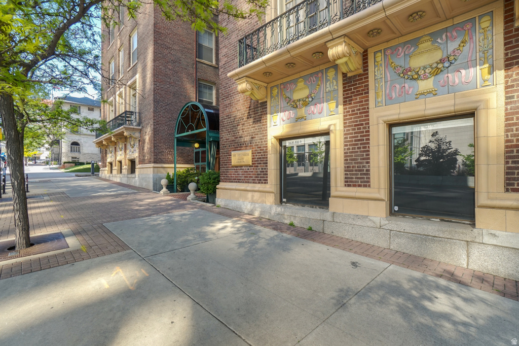 29 S STATE ST #102 Salt Lake City, UT 84111