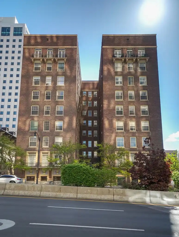 29 S STATE ST #102 Salt Lake City, UT 84111