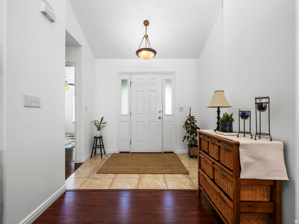 1602 RENAISSANCE WAY photo 3