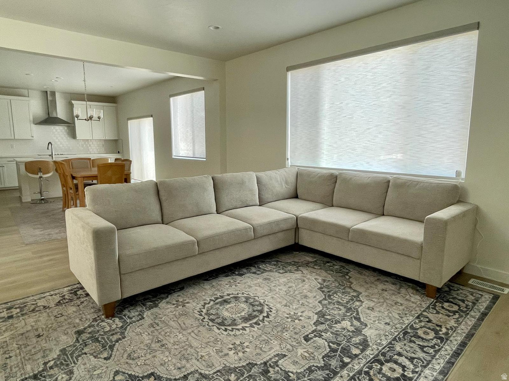 164 E 1780 S photo 5