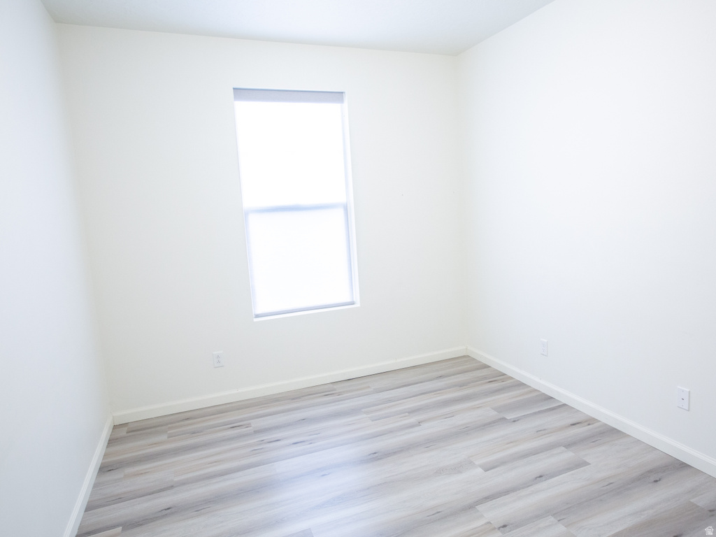 1486 W 220 N photo 4