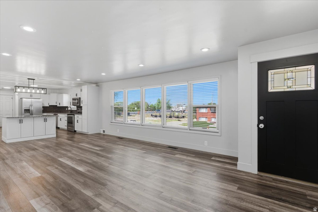 5564 S 2425 W photo 5