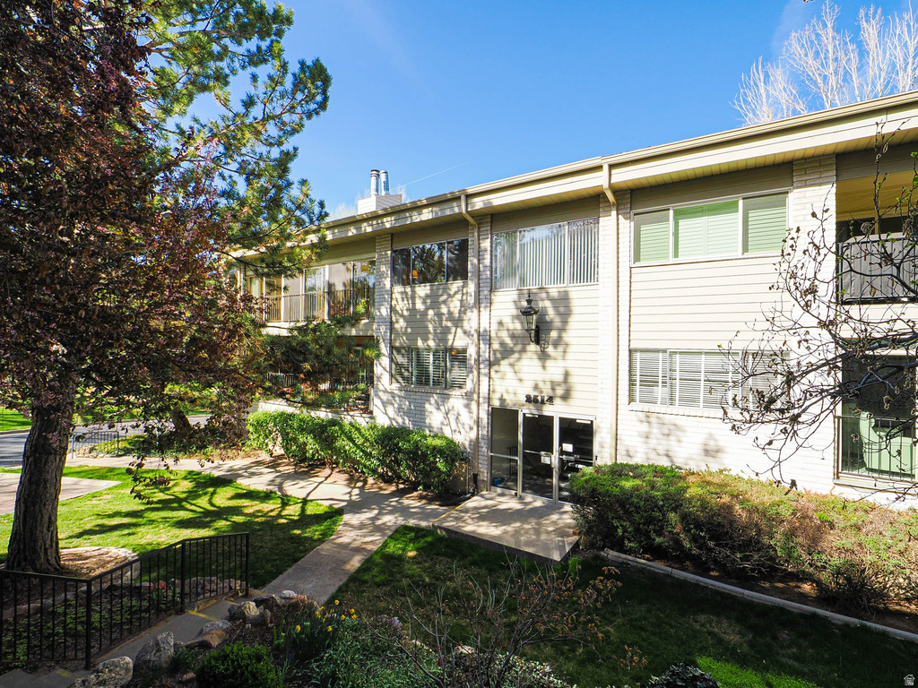 2514 S ELIZABETH E ST photo 3