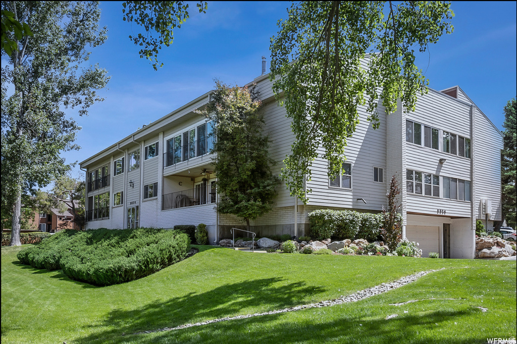 2514 S ELIZABETH E ST photo 2