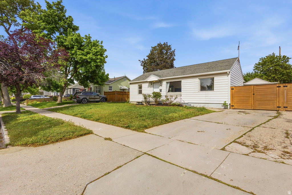 2649 S 1800 E photo 3