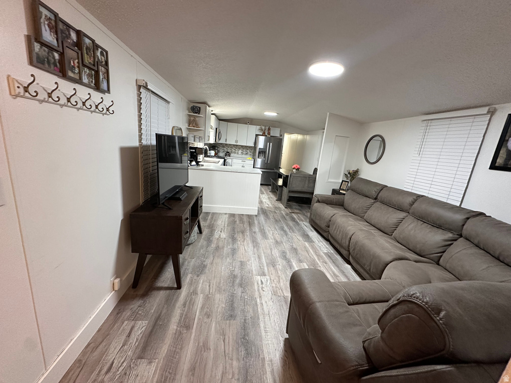 150 E 750 N photo 5