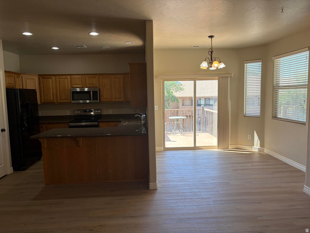 1257 W LAS HURDES DR photo 3