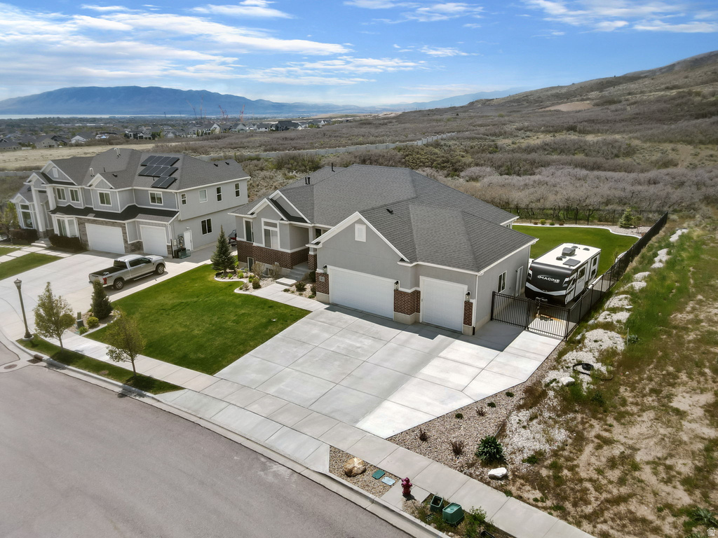 12471 N MINOTS LEDGE DR photo 2
