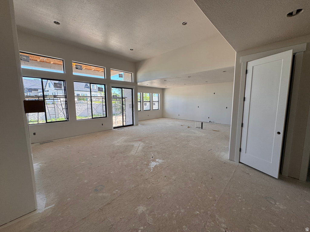 3266 W 850 N photo 5