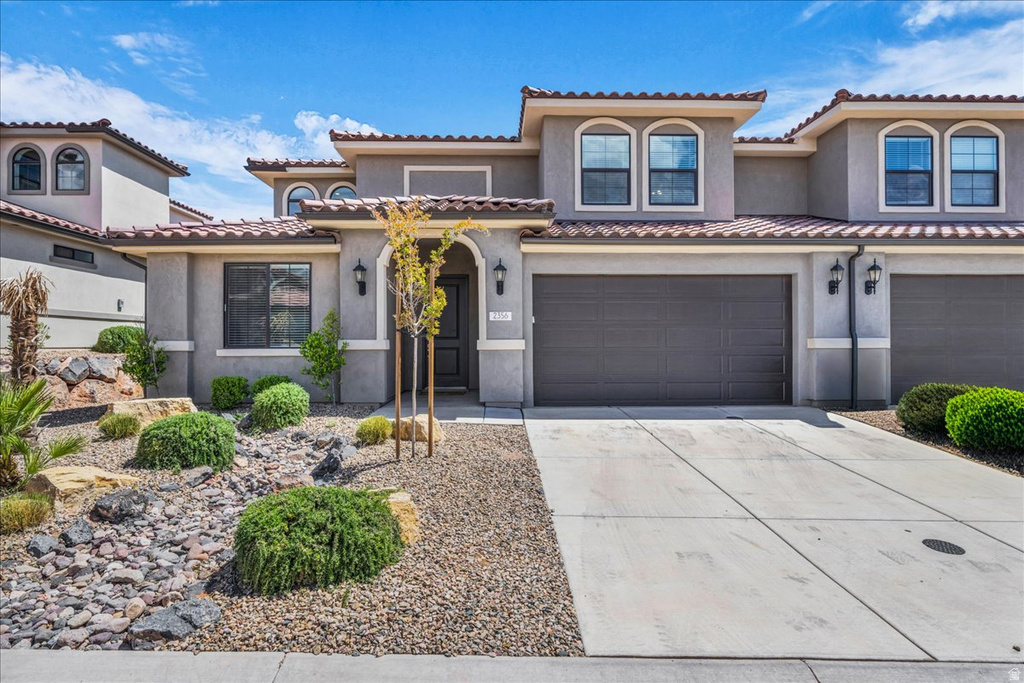 2356 E CASCADA WAY photo 2