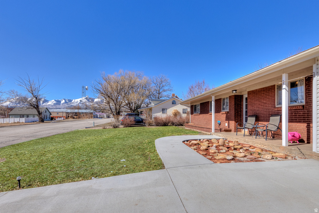 165 E 200 S, Monticello