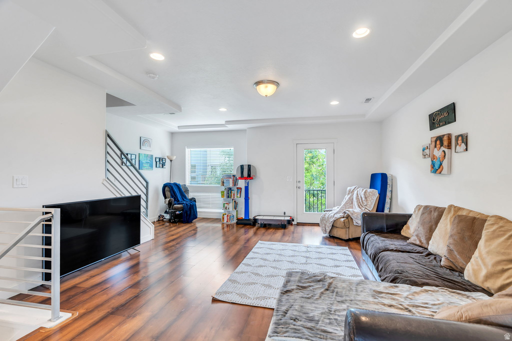 12 W GILBRIDE AVE photo 2