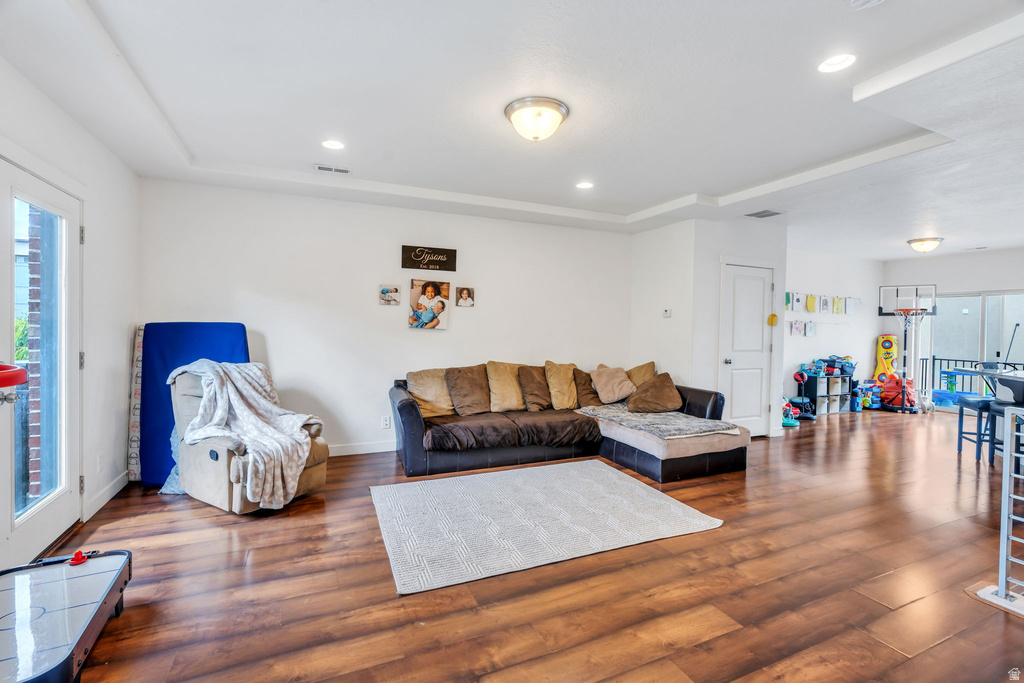 12 W GILBRIDE AVE photo 3