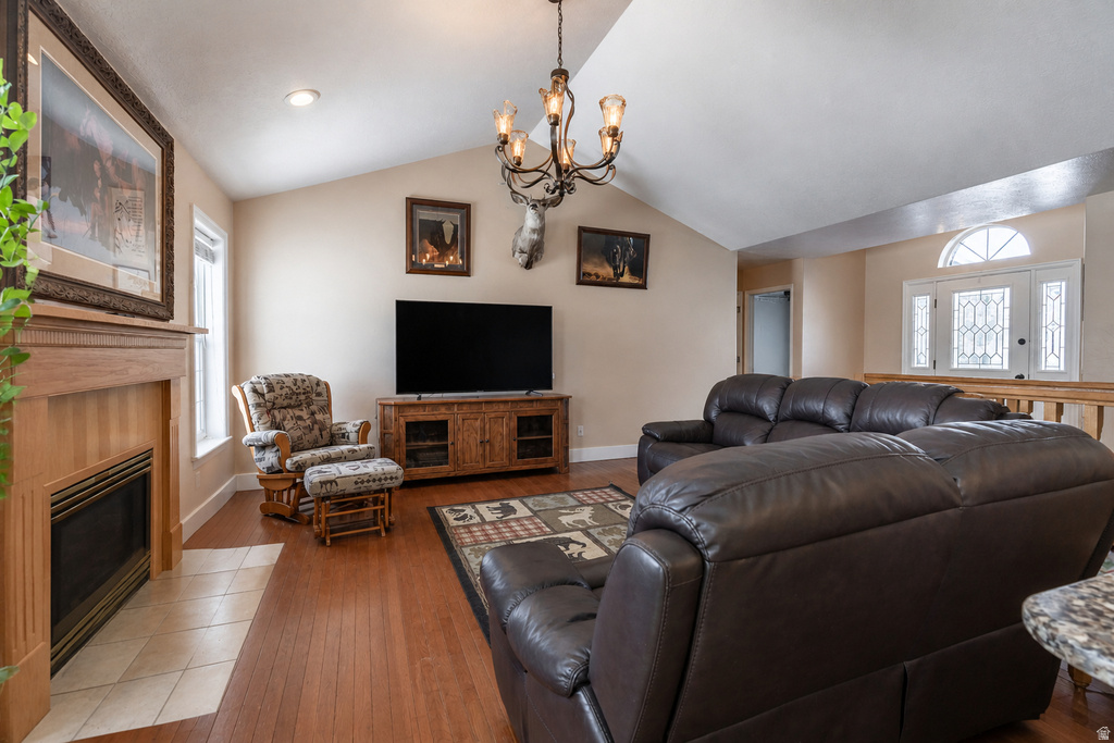 1075 DOUBLE EAGLE CIR photo 4